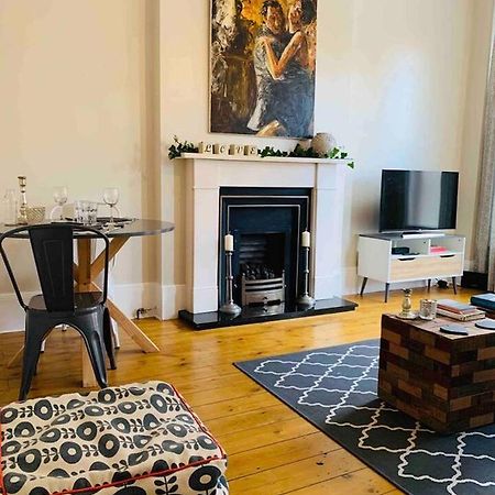 Luxury Fulham Flat With 5* Touches Nr River Thames Лондон Экстерьер фото