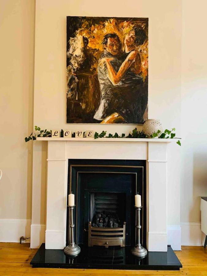 Luxury Fulham Flat With 5* Touches Nr River Thames Лондон Экстерьер фото