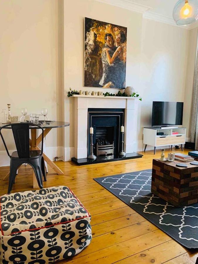 Luxury Fulham Flat With 5* Touches Nr River Thames Лондон Экстерьер фото